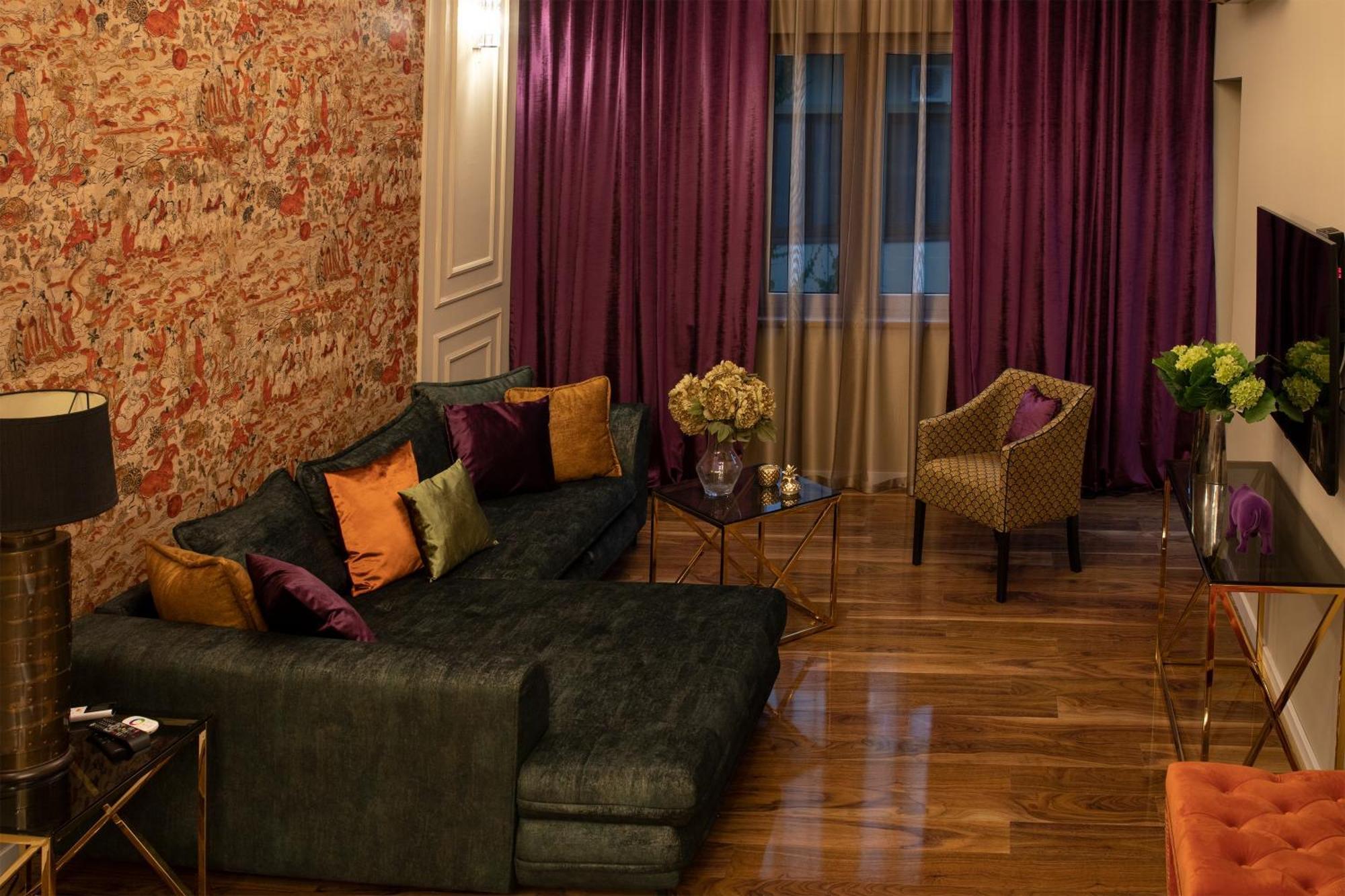 Hotel Capital With Private Wellness Νίτρα Εξωτερικό φωτογραφία