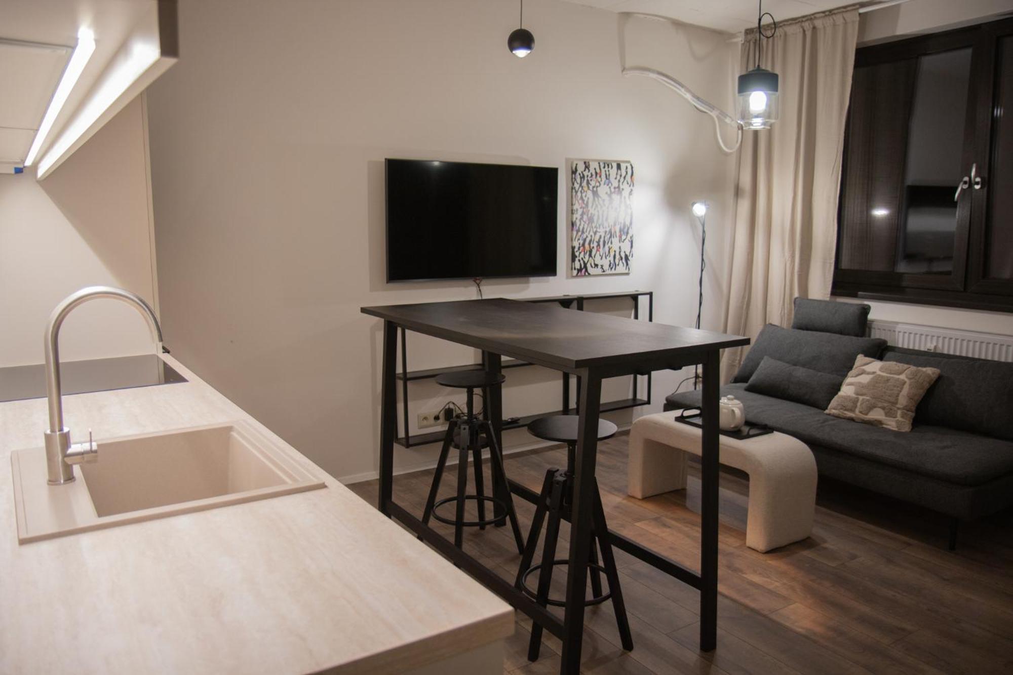 Hotel Capital With Private Wellness Νίτρα Εξωτερικό φωτογραφία